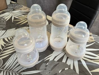 Biberon mam comme neuf 