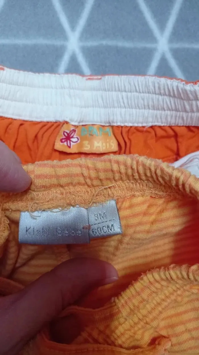 🦁lot 6 vêtements, 3 mois - photo numéro 3