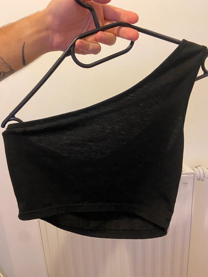 Crop top asymétrique noir