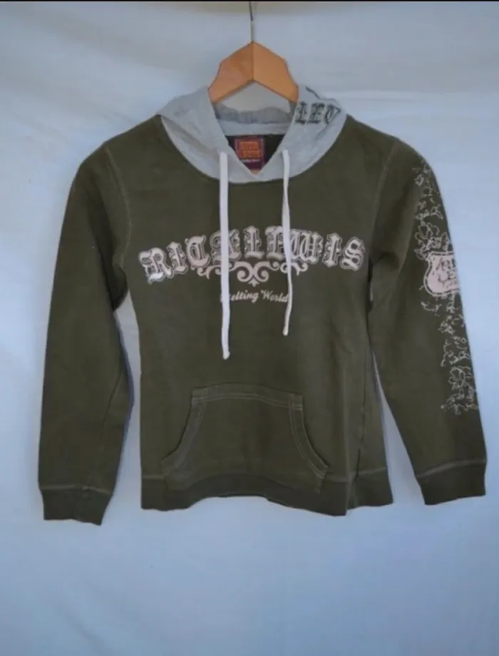 Sweat a capuche