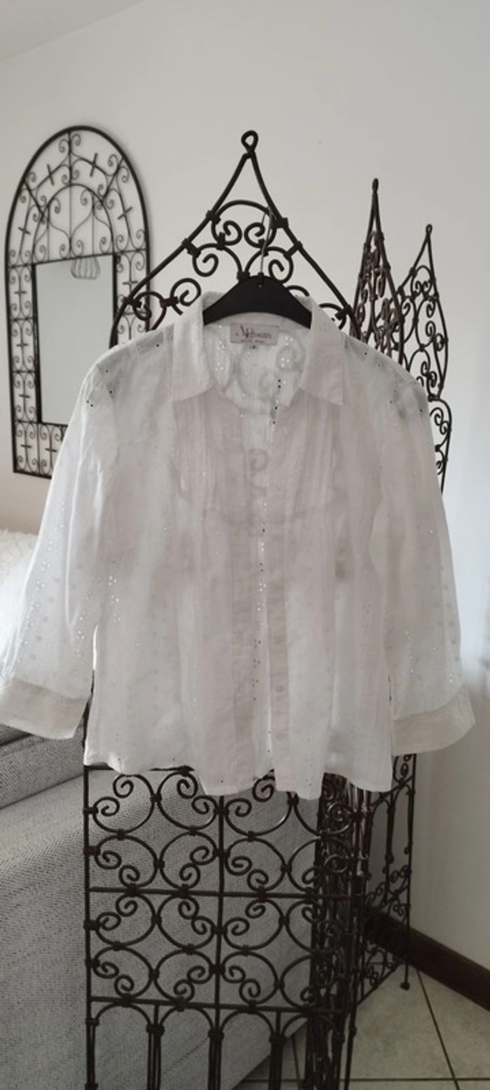 Chemisier brodé Armand Thiery. Taille 2. Très bon état - photo numéro 15