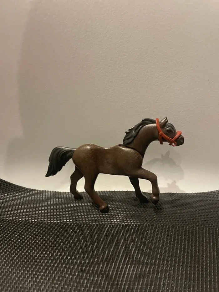 Playmobil figurine cheval mustang marron western écurie centre équestre équitation - photo numéro 4