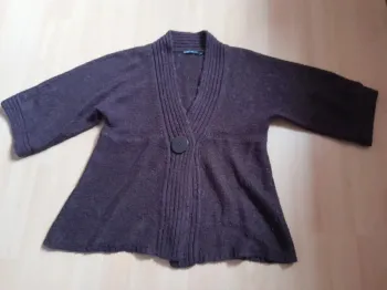 Gilet Forme Kimono - Taille 34/36 - Marque 3 Suisses - Élégant et Confortable