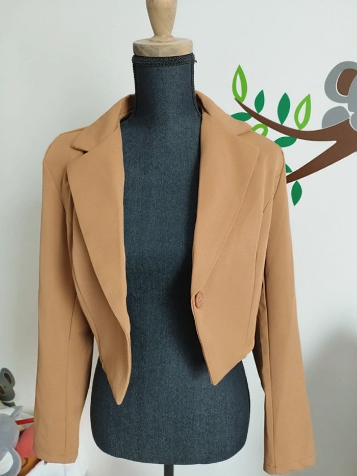 Très joli blazer court - photo numéro 4