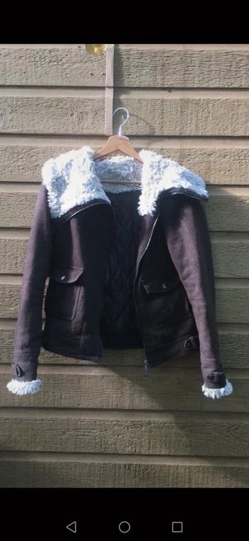 Blouson en fausse fourrure
