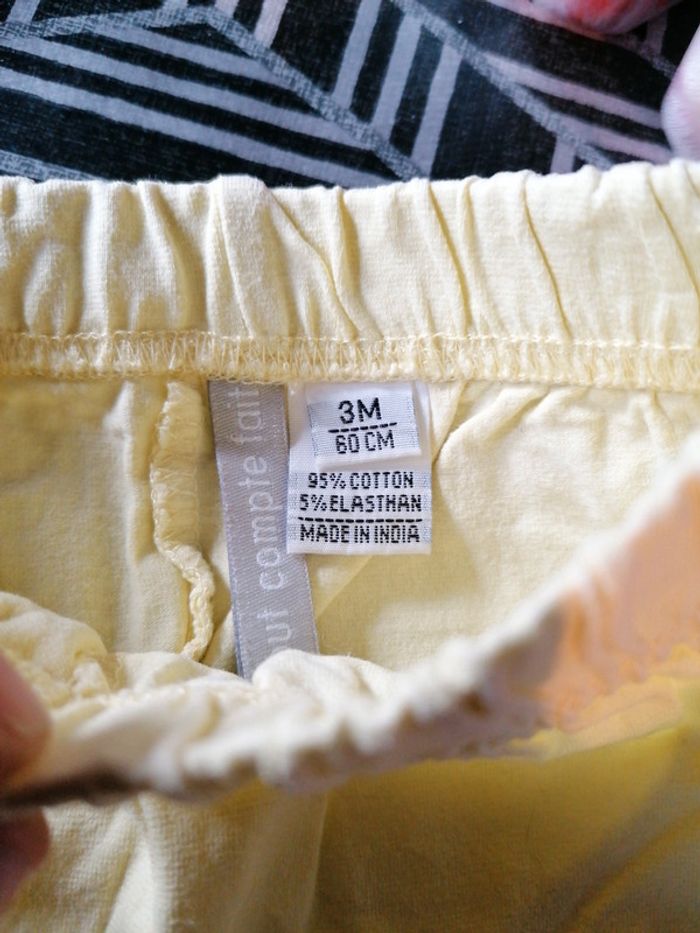 Lot 4 pantalons 3 mois - photo numéro 3