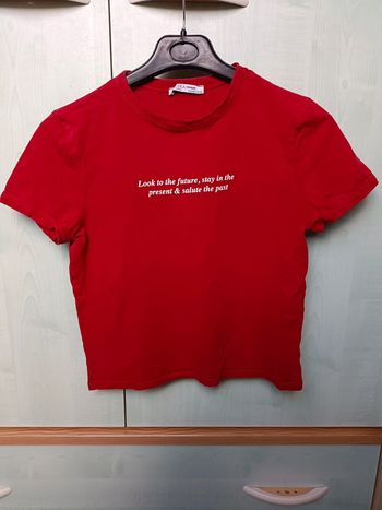 T-shirt court à message Zara