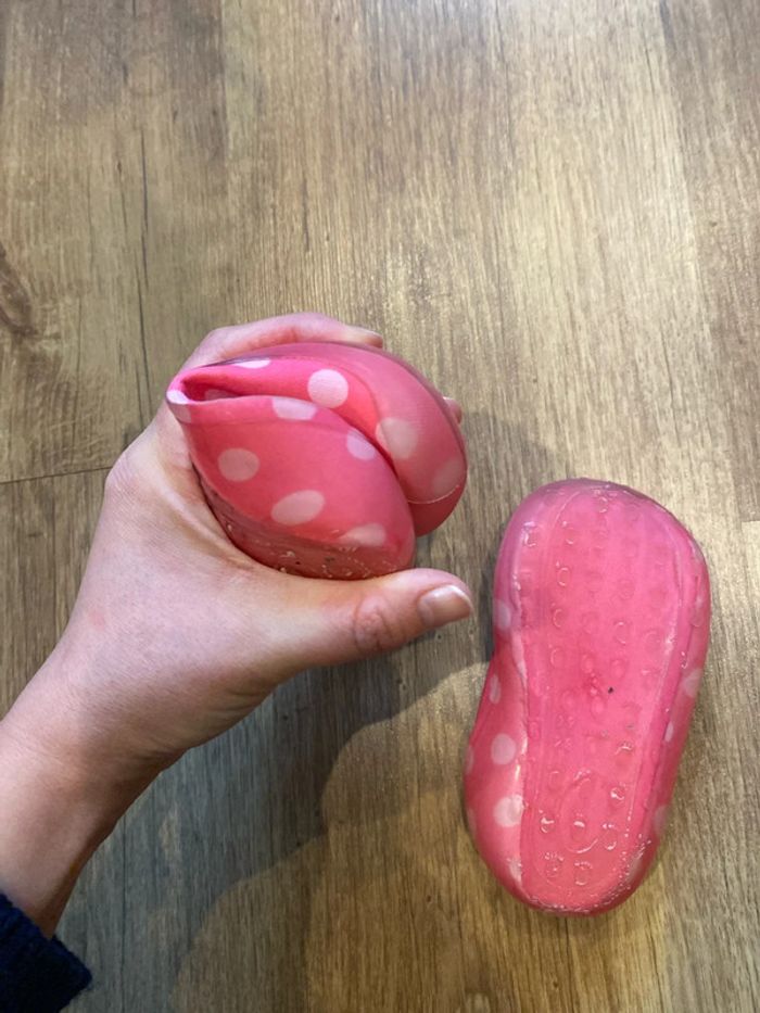 Chaussures eau aquatique chaussons souples 22 23 - photo numéro 4