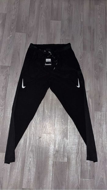 Nike running aeroswift