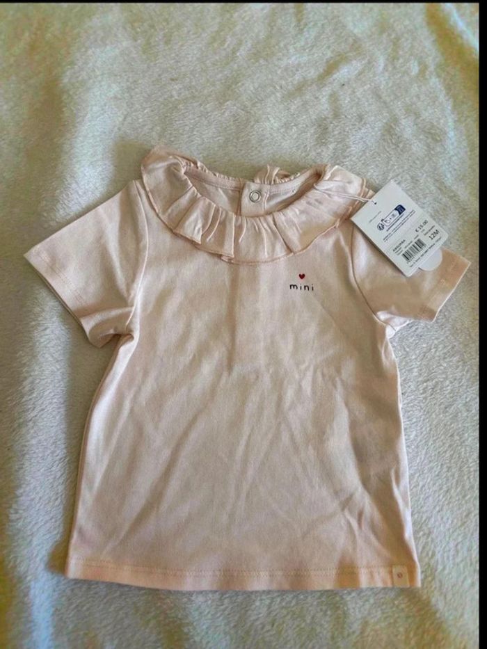 Adorable T-shirt Bébé Fille – Col Volanté Rose Poudré – Taille 12 mois - photo numéro 2