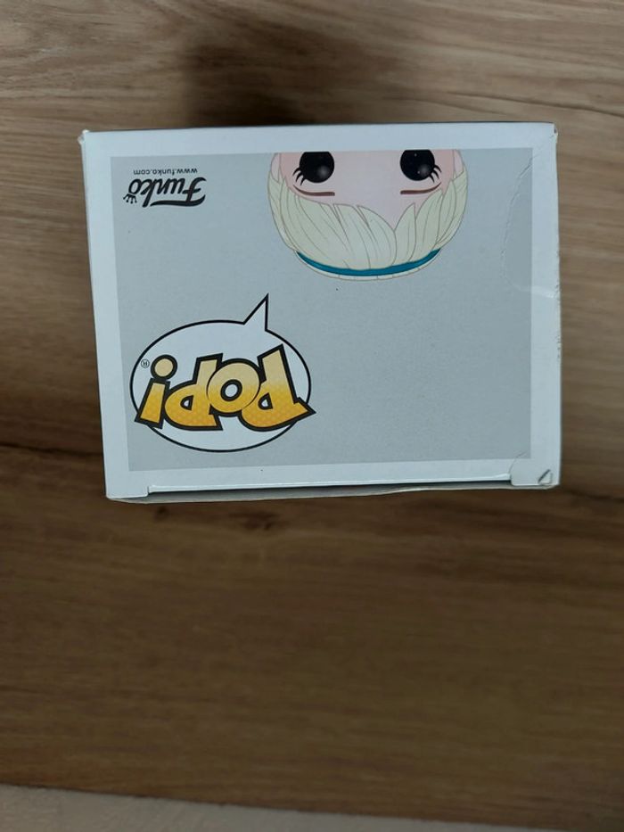 Figurine funko pop young elsa 588 - frozen 2 - photo numéro 5
