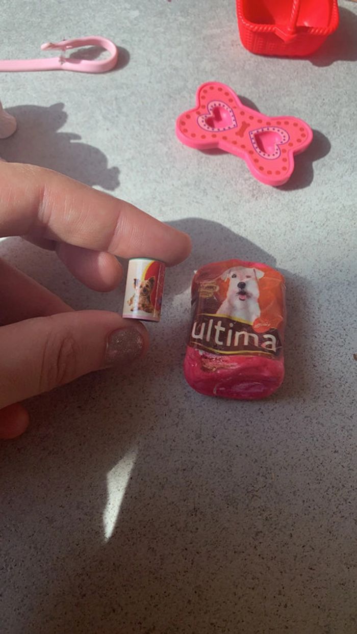 Lot accessoires magasin animalier barbie avec accessoires chien - photo numéro 12