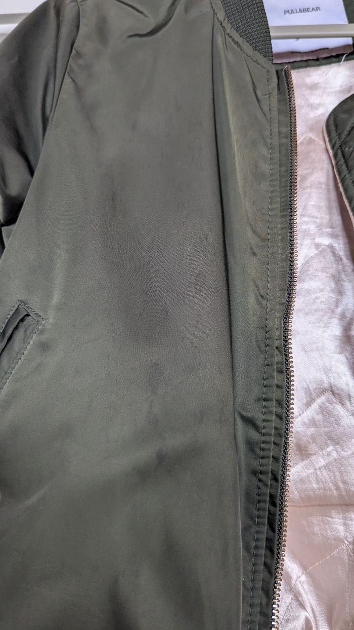 Veste bombers Pull&Bear taille S vert kaki - photo numéro 5