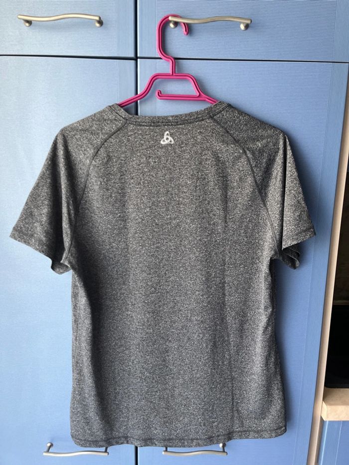 T-shirt de Running Odlo. L. Gris. Excellent état. - photo numéro 6