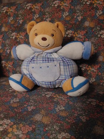 #13 - Kaloo - doudou peluche ourson boule 2010