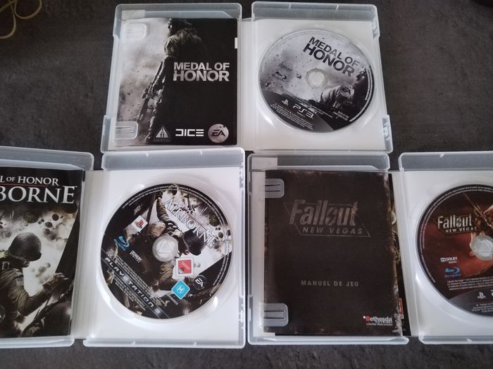 Lot 3 jeux PS3. - photo numéro 2