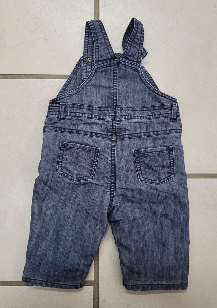 Salopette en jean 6 mois - photo numéro 2