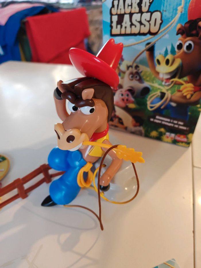 Jack o' lasso galiath
