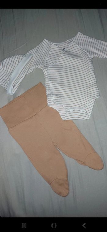 Ensemble 1 mois Kiabi