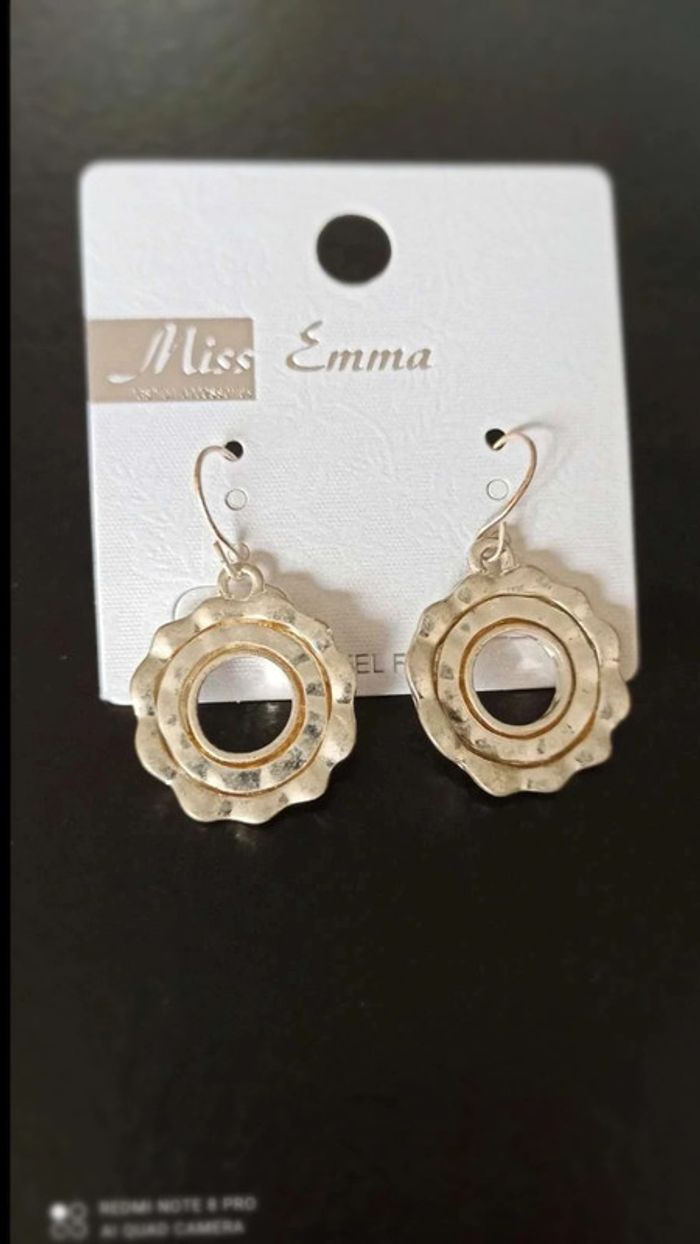Boucles d'oreilles roues argenté