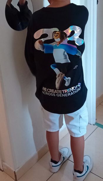 Tshirt ML garçon 9ans Zara 🖤💙