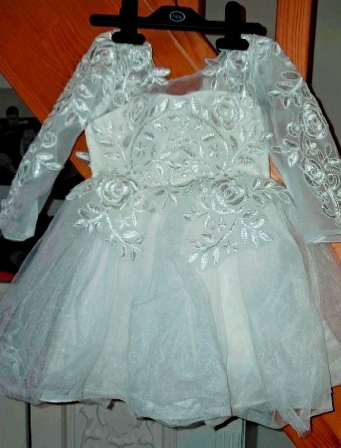 Robe cérémonie - photo numéro 1