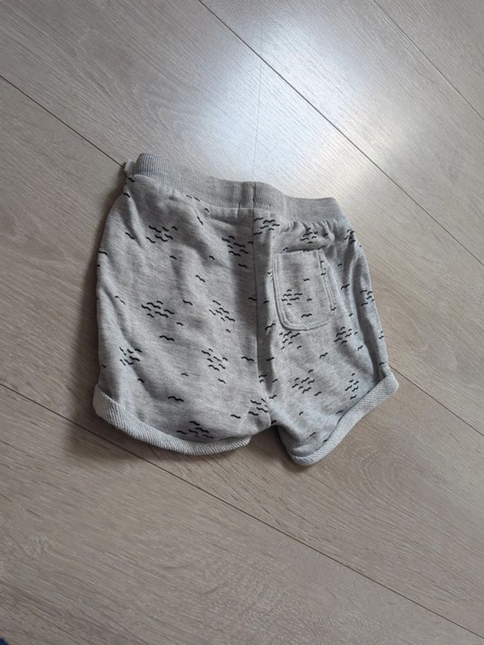 Short gris garçon 18 mois - photo numéro 4