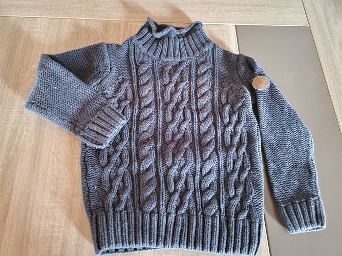 Pull tape à l'œil 4 ans