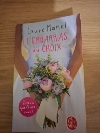 Livre  Laure Manel  L'embarras du choix