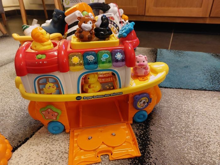 Lot de jouets - photo numéro 10