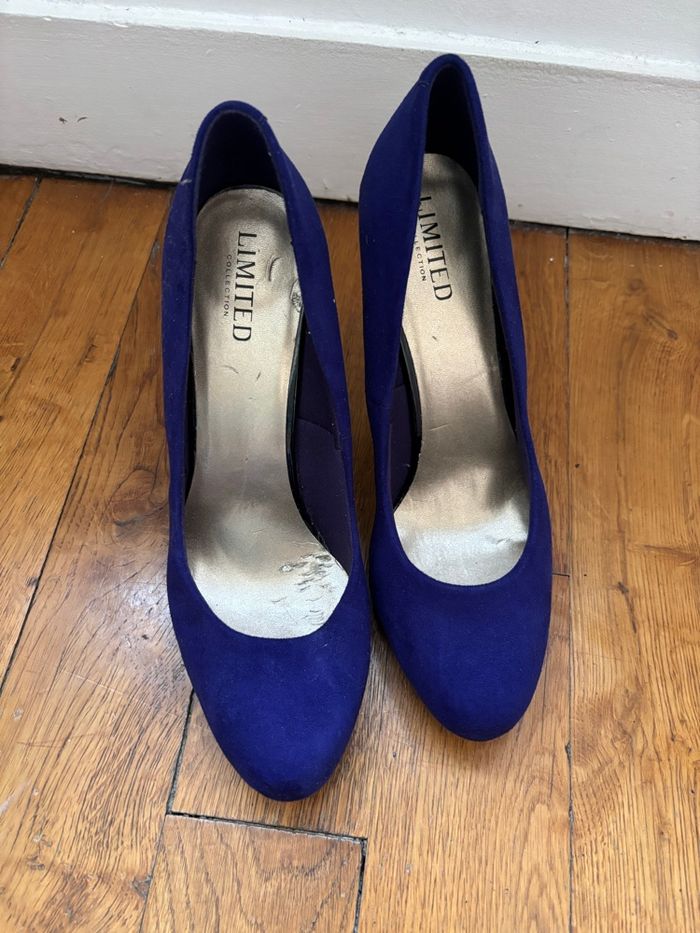 Escarpins neufs taille UK 8 Limited collection