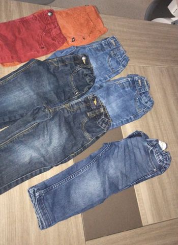 Lot de jeans