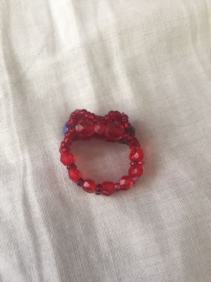 Bague en perles rouge - photo numéro 3