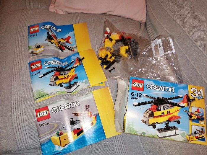 Lego creator 31029