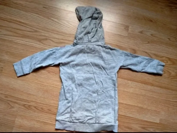 Robe pull. Capuche. Fille . La Halle. 
Taille 4 ans - photo numéro 6