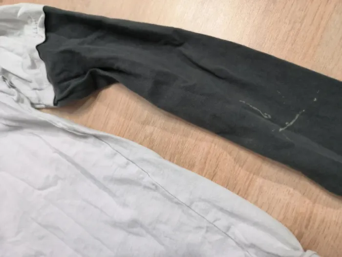 Lot vêtements garçon 9-10 ans 39 pièces - photo numéro 17