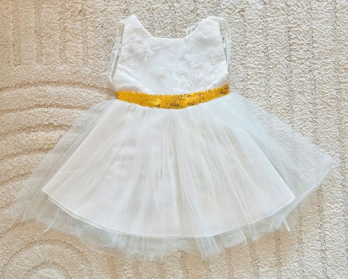 Robe de soirée 90 cm ok 2 ans