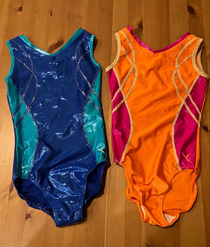 Lot 2 justaucorps brillants - photo numéro 4