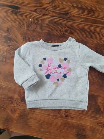 Pull taille 3 mois