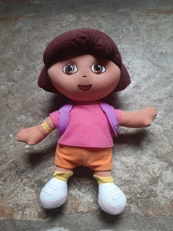 Peluche Dora L'exploratrice