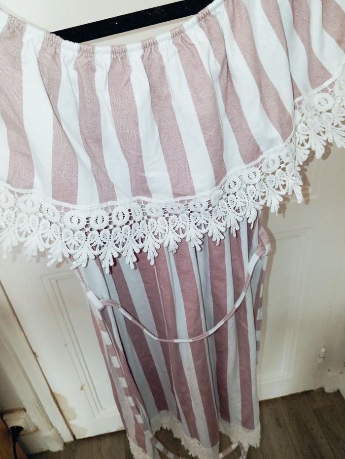 Robe épaules nues - photo numéro 3