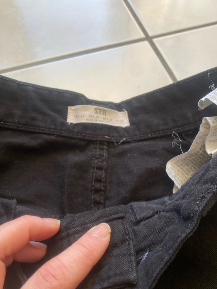 Pantalon, cargo noir, stradivarius, taille 34 - photo numéro 4