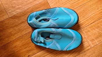 Chaussures 22/23 neuves