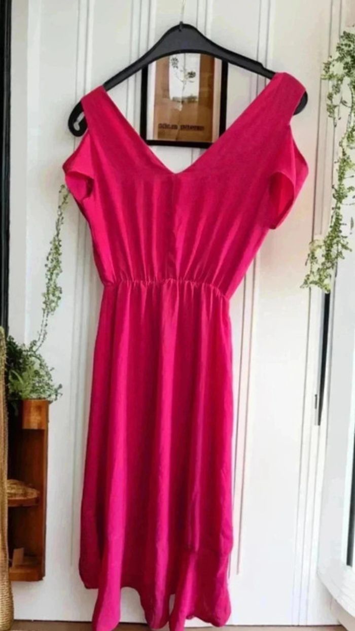 Robe fushia avec veste noir 🌹40🌹 - photo numéro 3