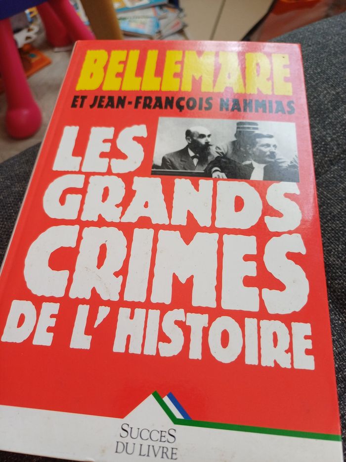 Livre Les Grands crimes de l histoire