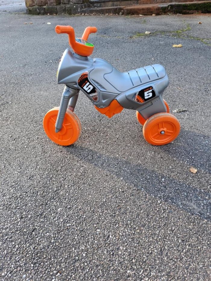 Moto enfant - photo numéro 2