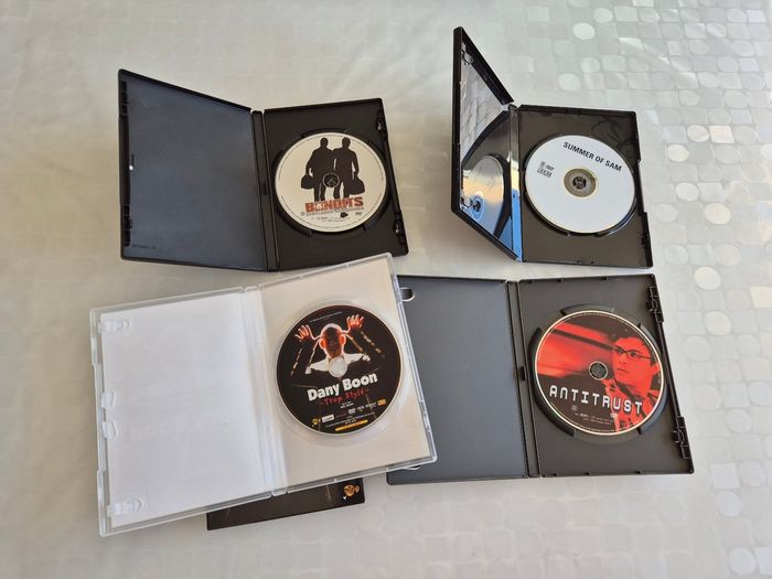 Lot 4 dvd, TBE 💿 - photo numéro 3