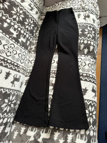 Pantalon bas évasé