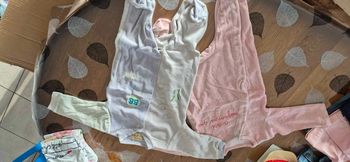 Lot de Pyjamas  6 mois filles