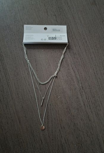 Collier a 3 rang